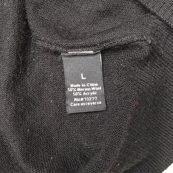 {Apt. 9} Sweater With Diamond Pattern - Picture 3 of 4